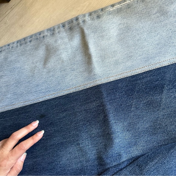Vintage Reconstructed Levi’s Two-Tone Denim Jeans – Wide Leg Streetwear Size 29 - Picture 9 of 11